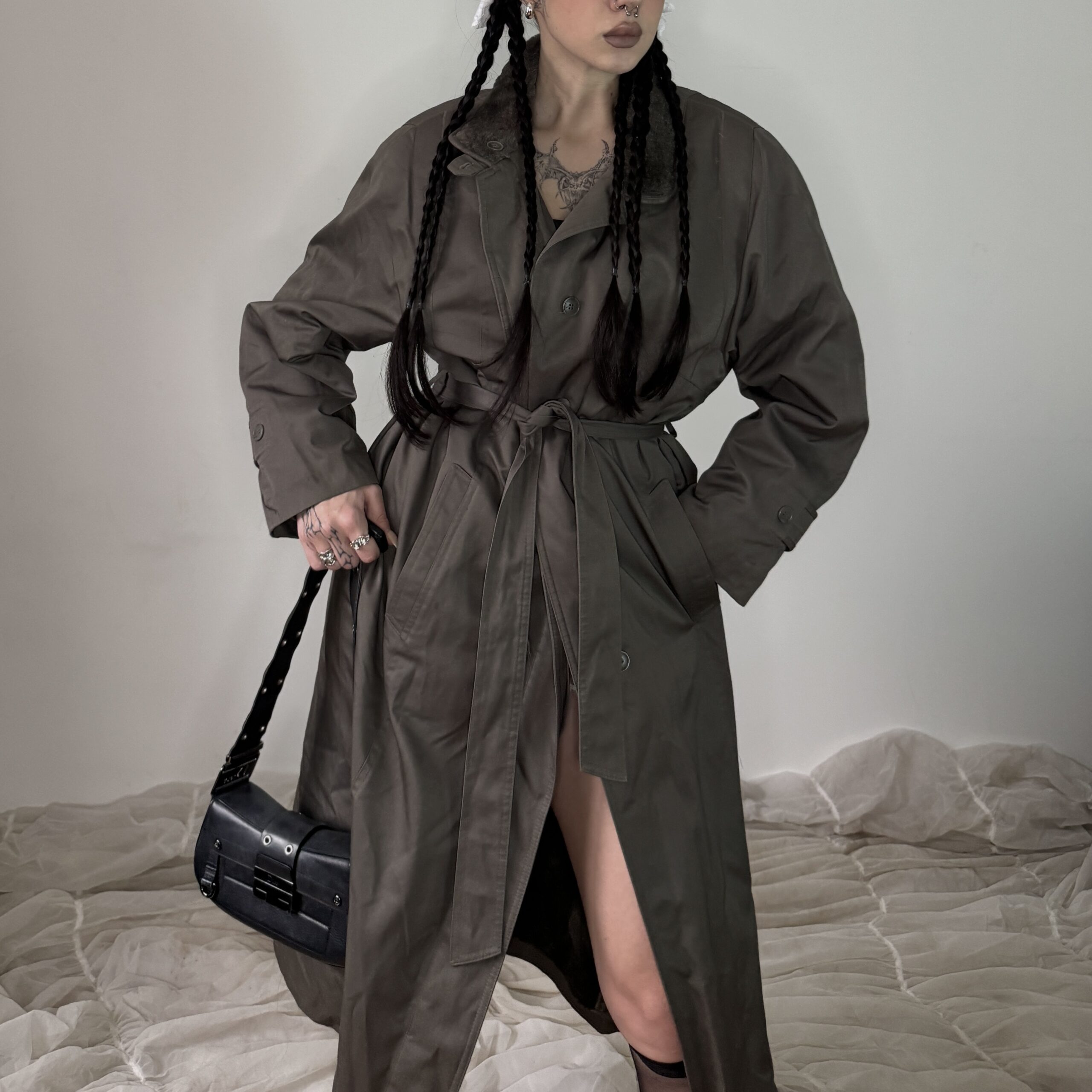 TRENCHCOAT w FUR - Obrázek 2