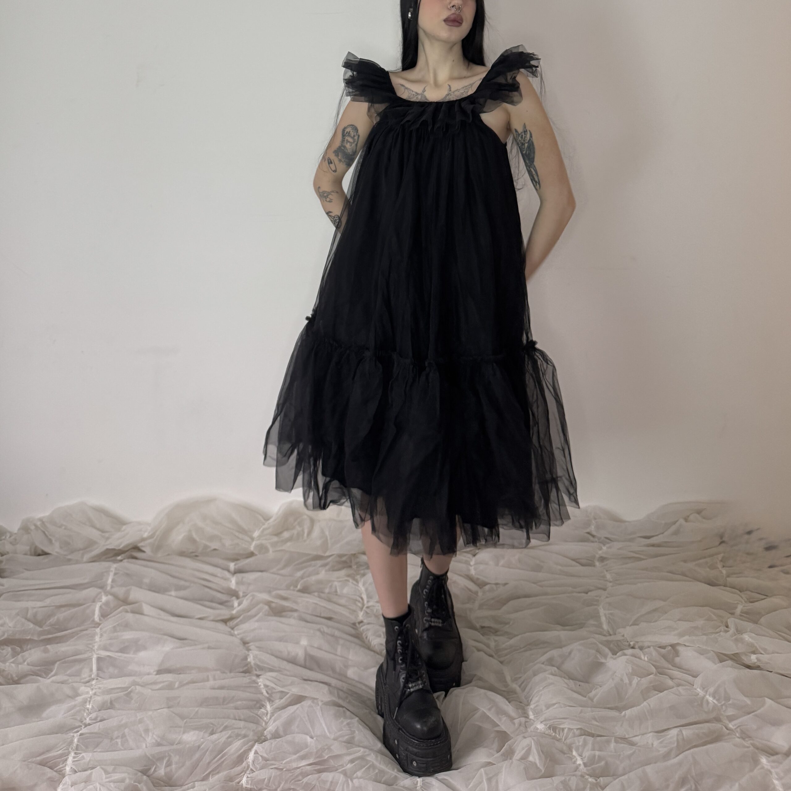 BLACK MIDI DRESS - Obrázek 6