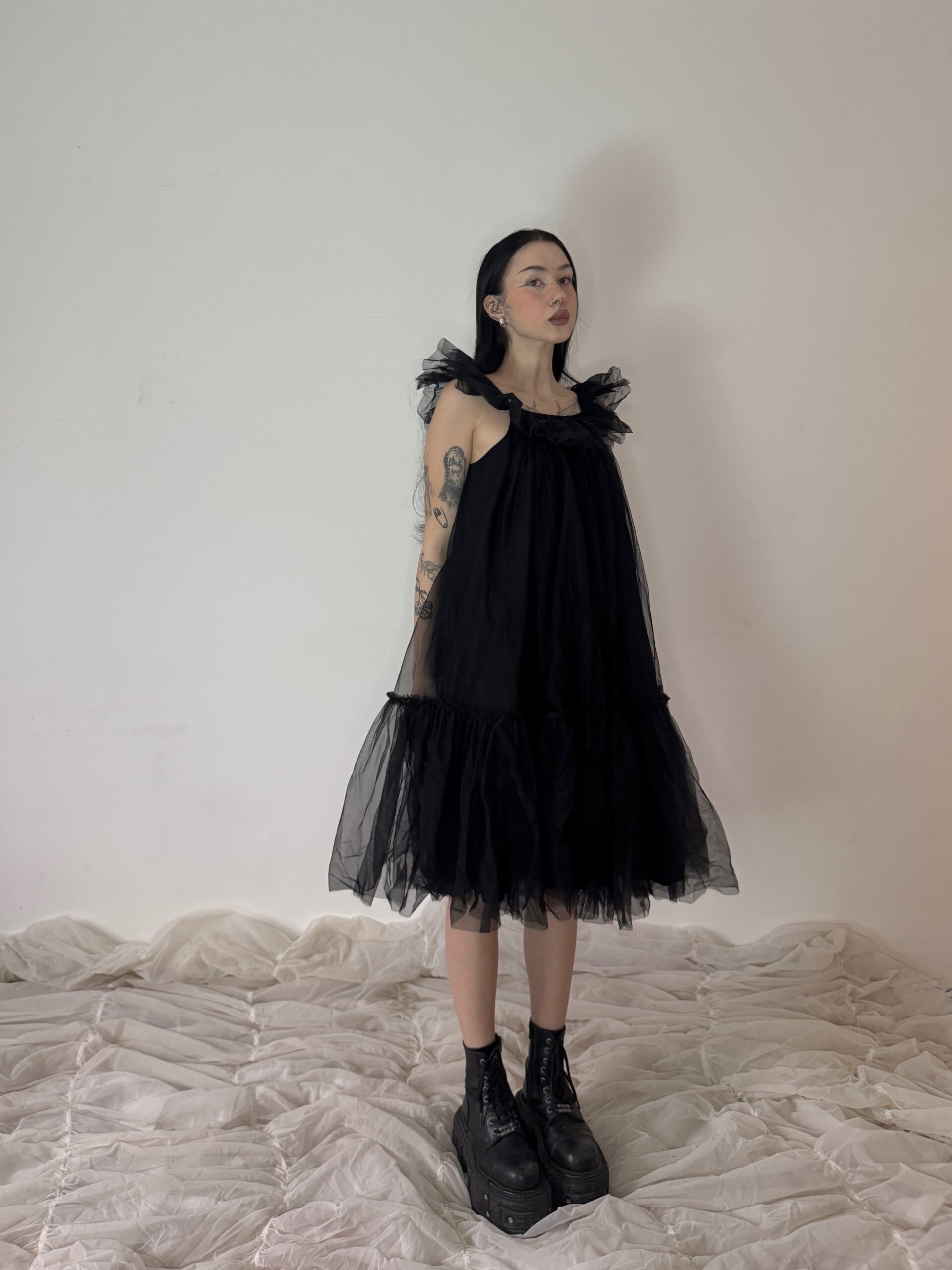 BLACK MIDI DRESS - Obrázek 3