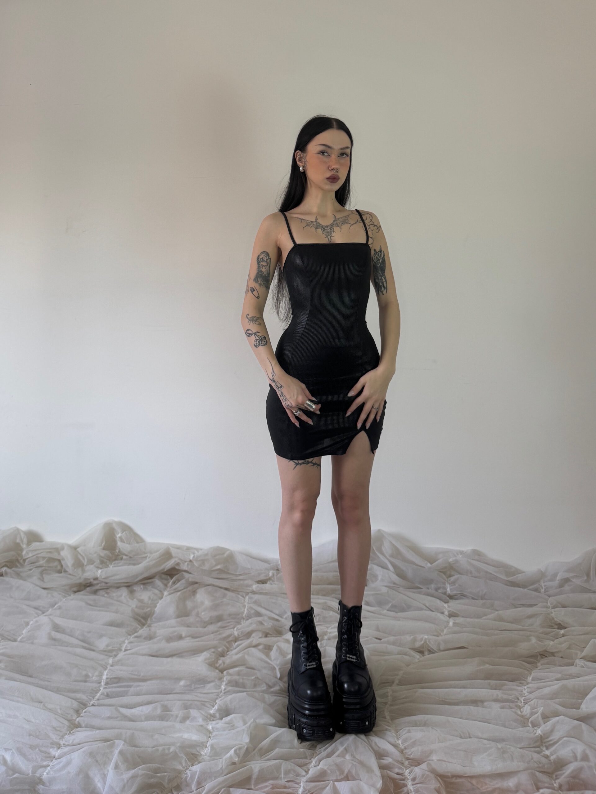 BLACK MINI DRESS - Obrázek 6