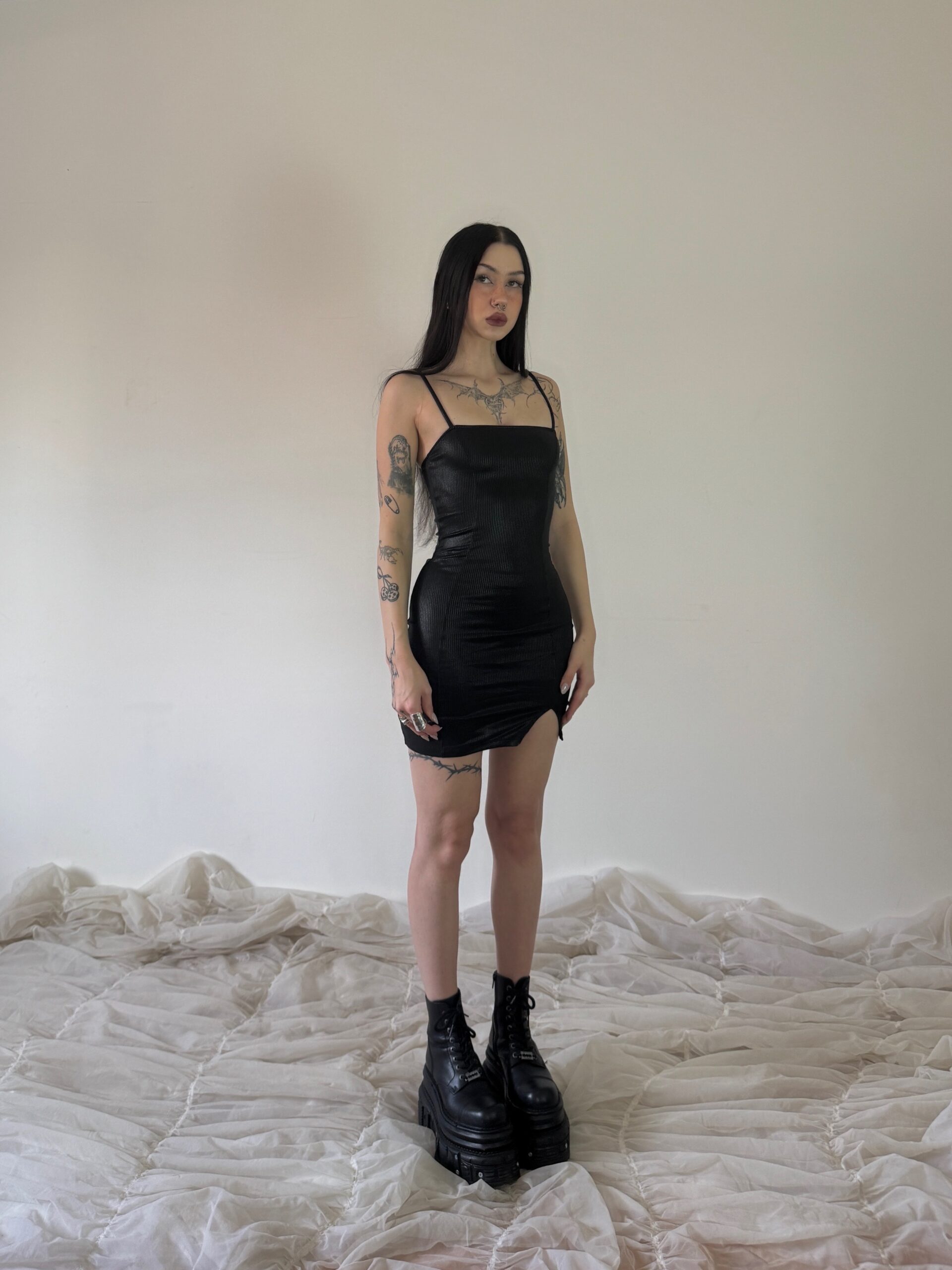 BLACK MINI DRESS - Obrázek 8