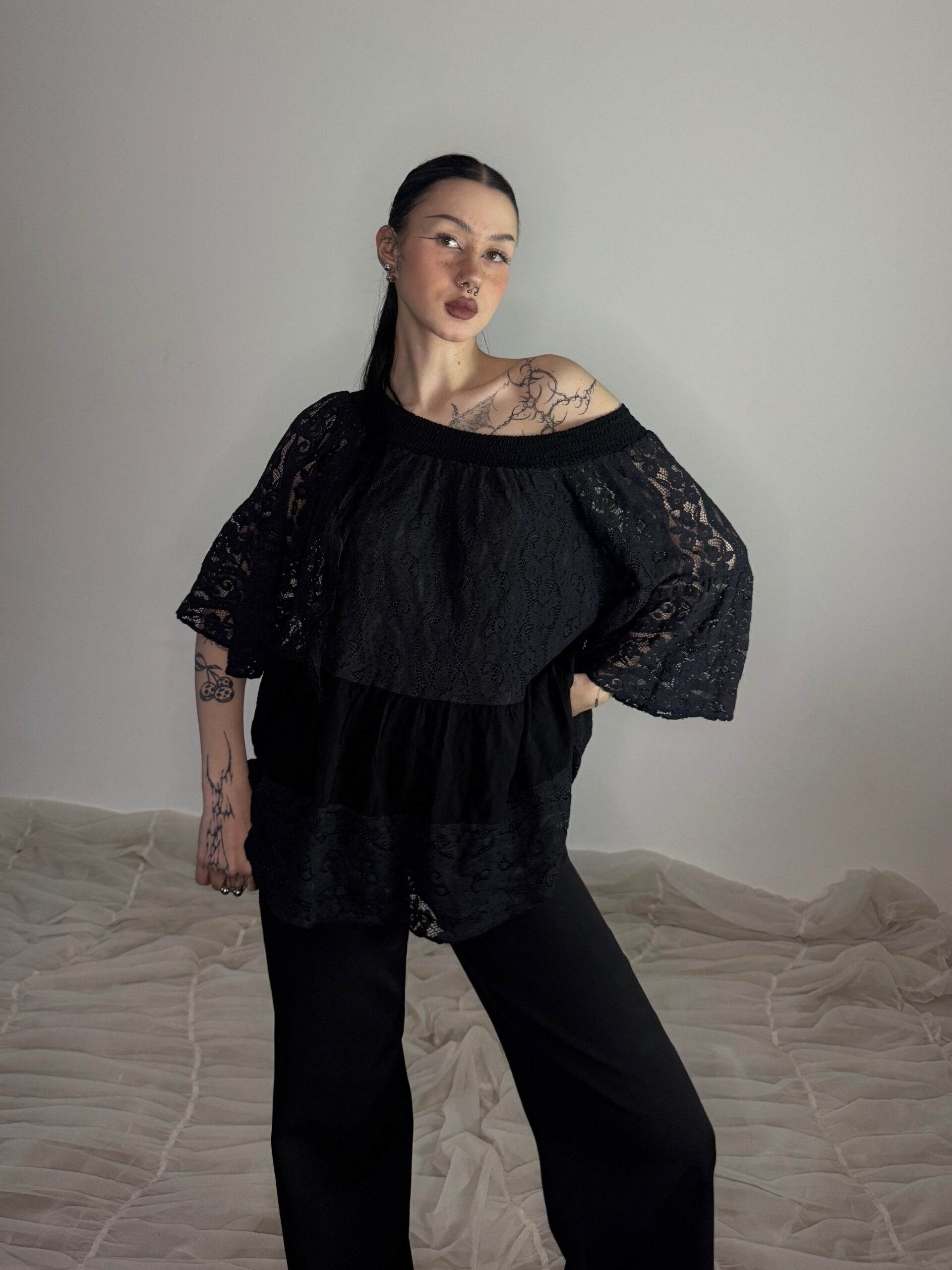 VINTAGE LACE TOP - Obrázek 3