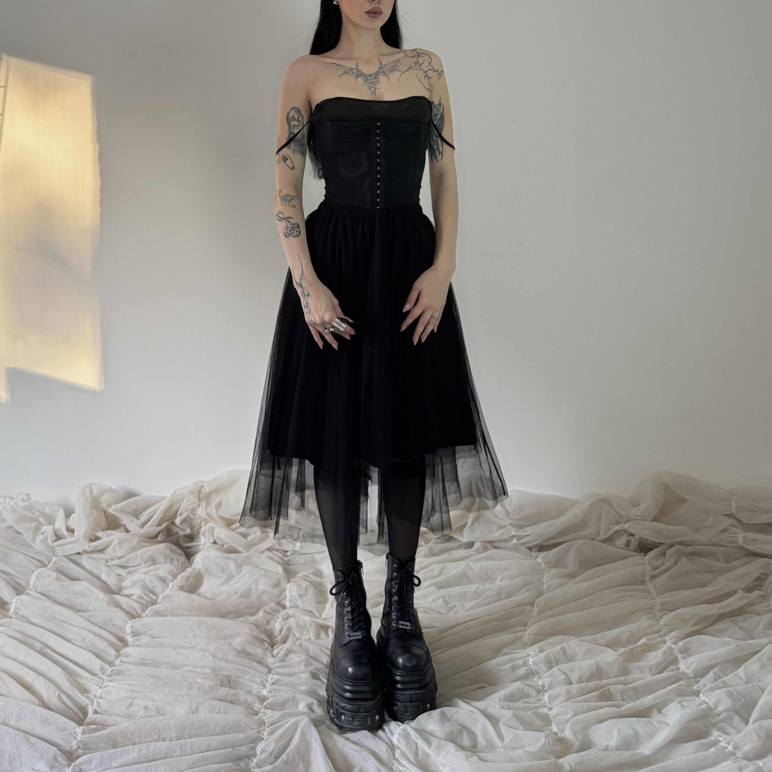 BLACK SKIRT - Obrázek 8