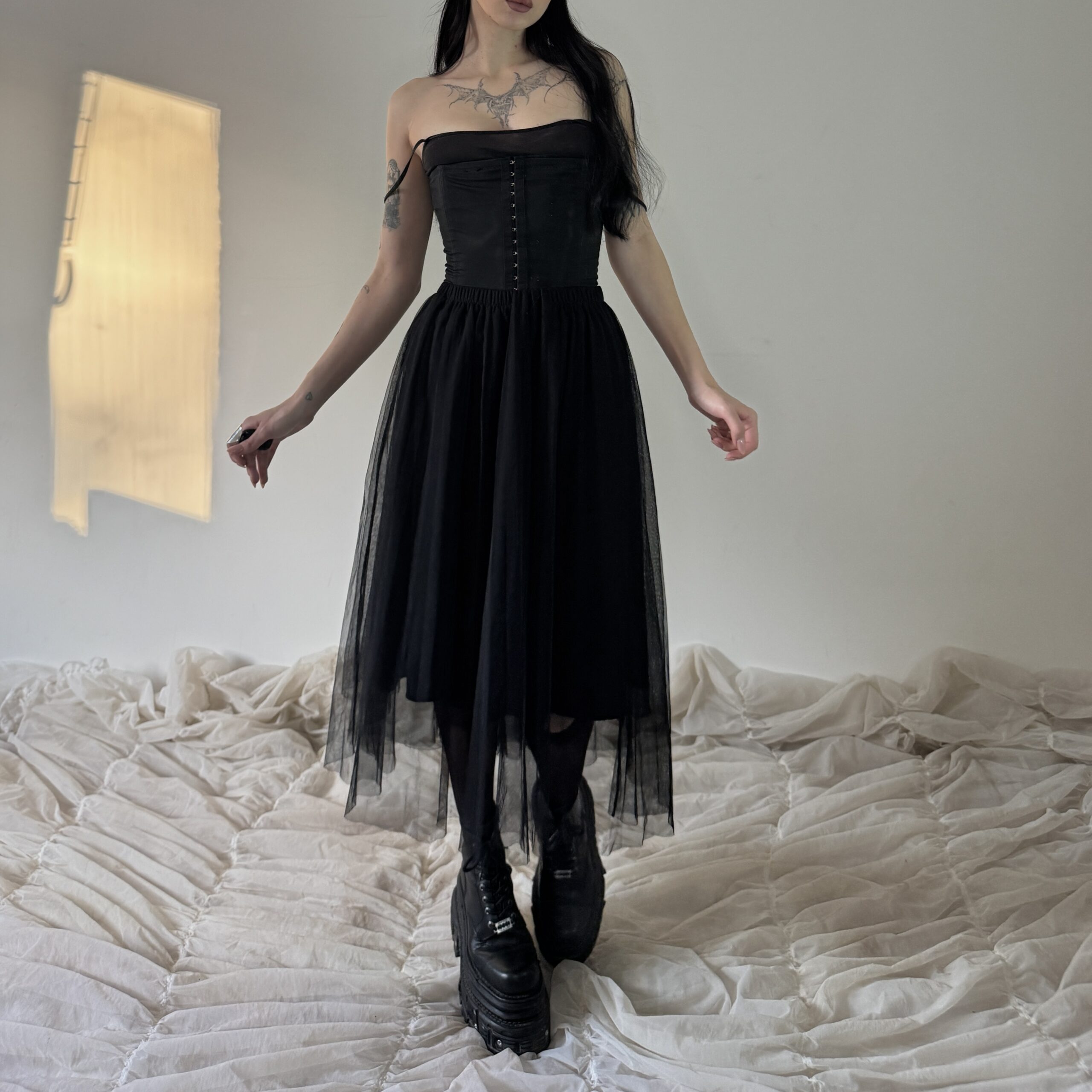 BLACK SKIRT - Obrázek 7