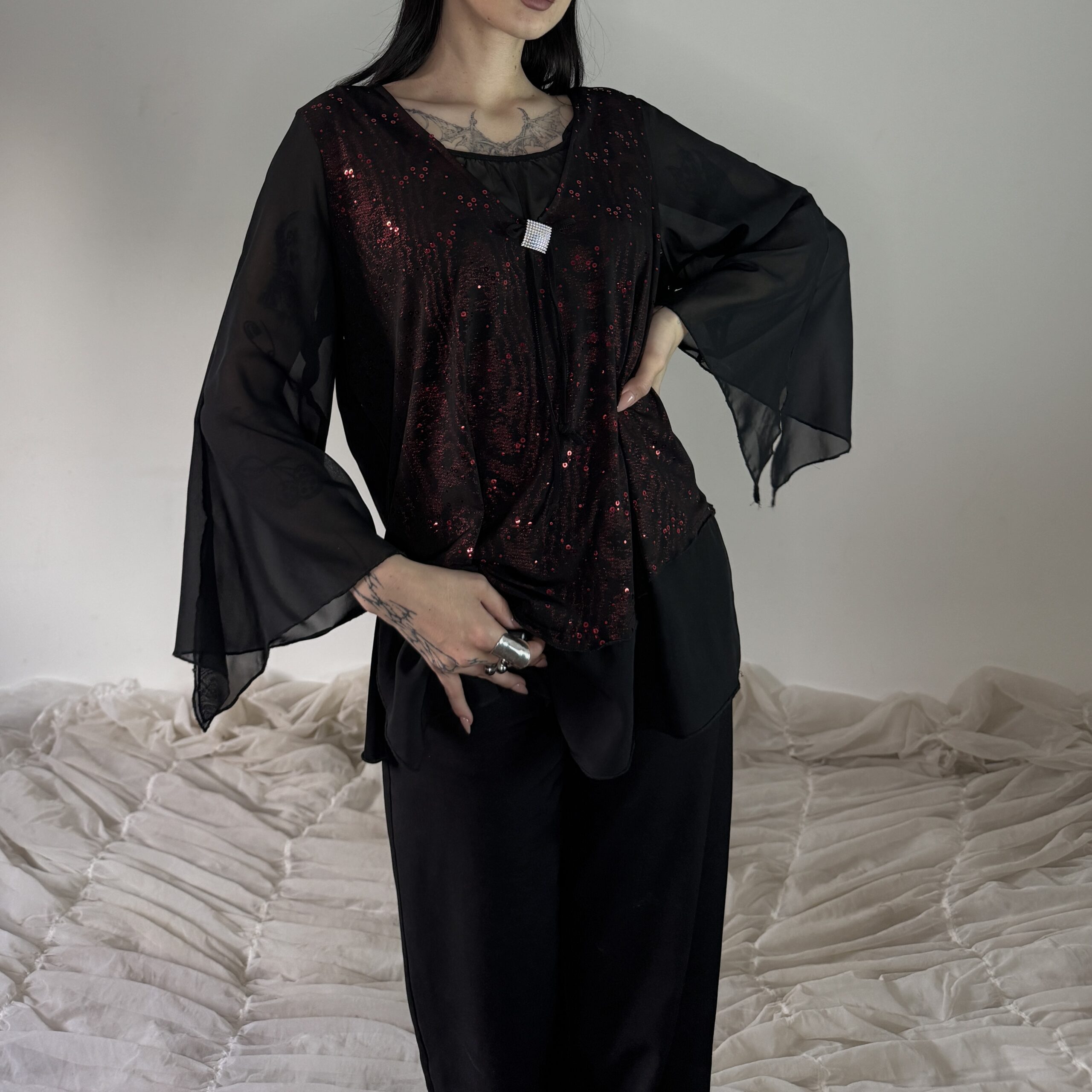 VINTAGE VAMPIRE BLOUSE - Obrázek 3