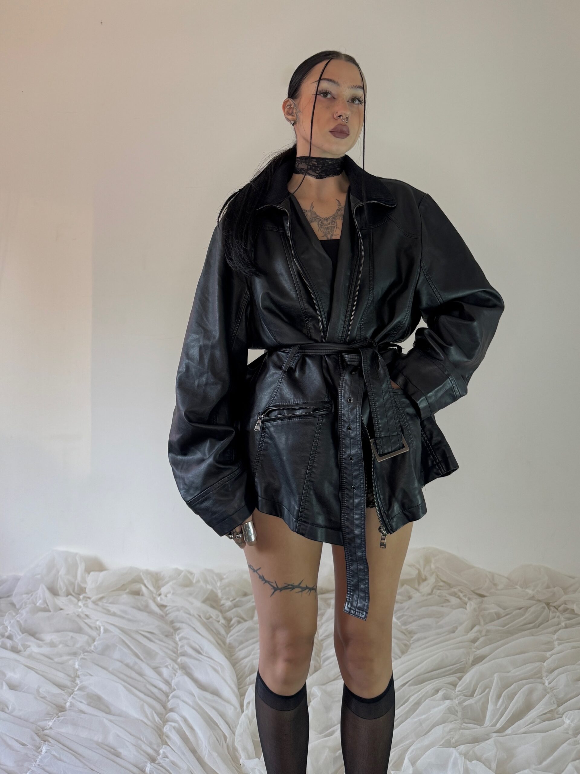 LEATHER JACKET w BELT - Obrázek 9